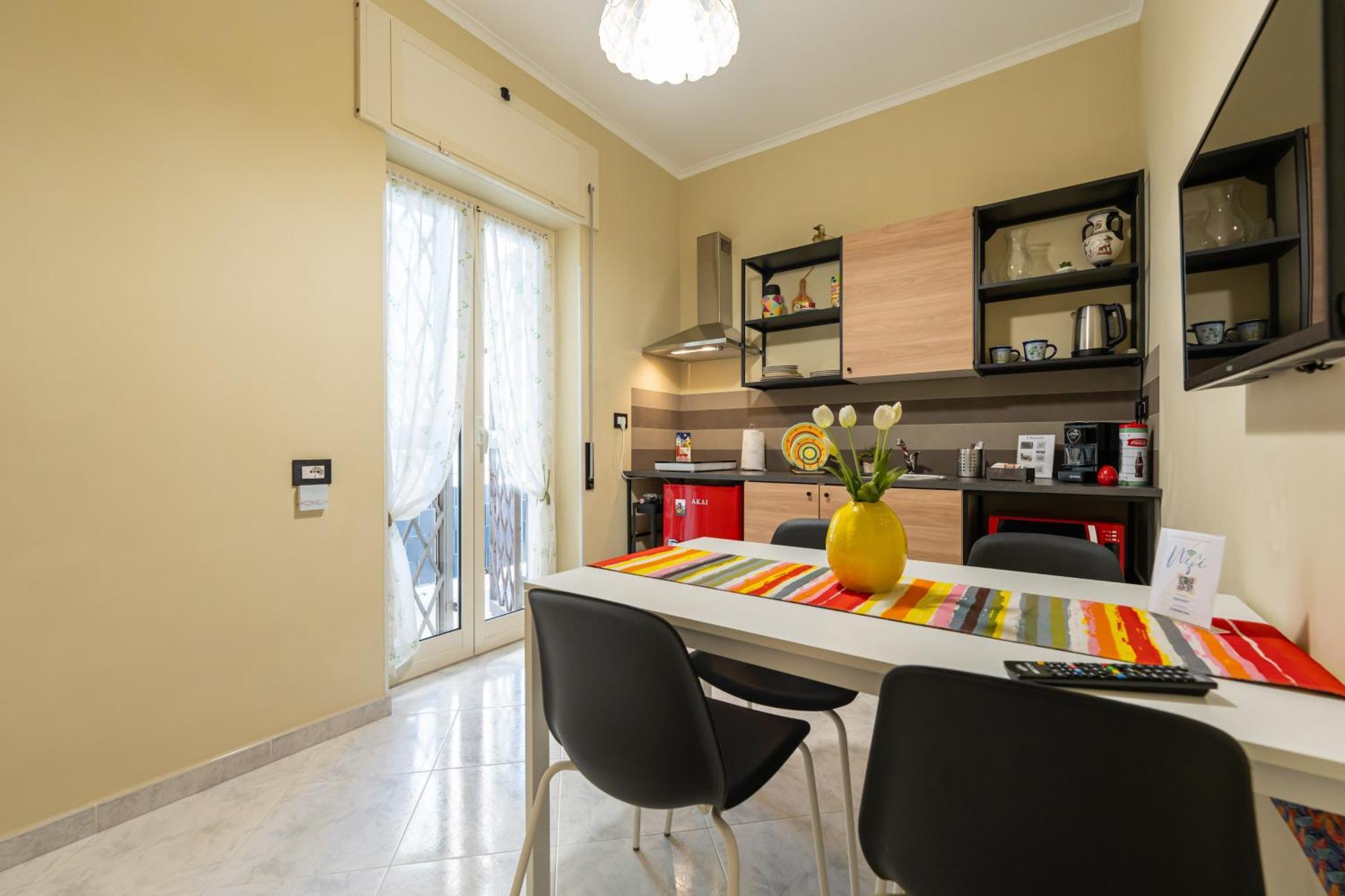 Interno27 * Neapel