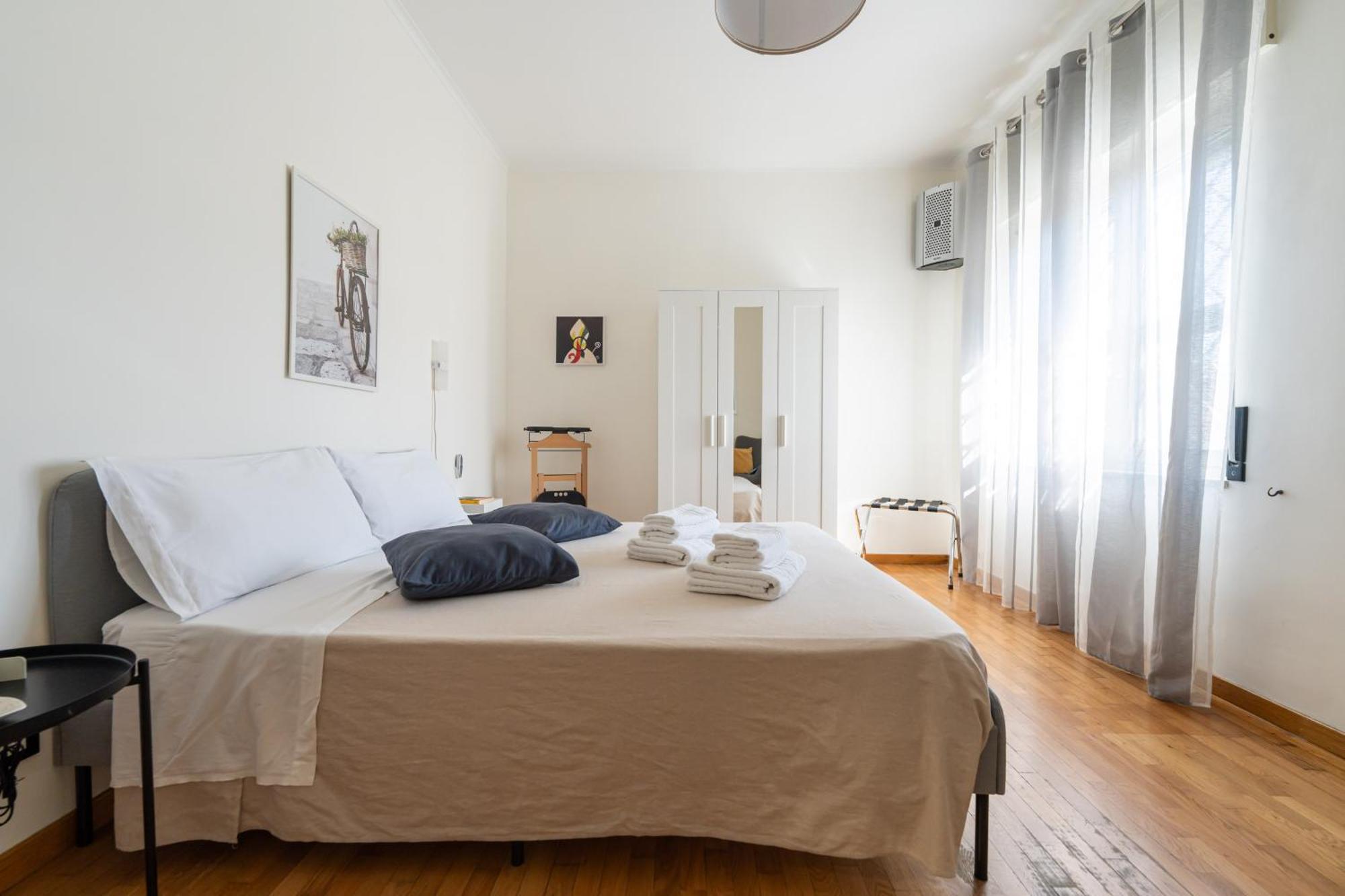 Interno27 * Neapel
